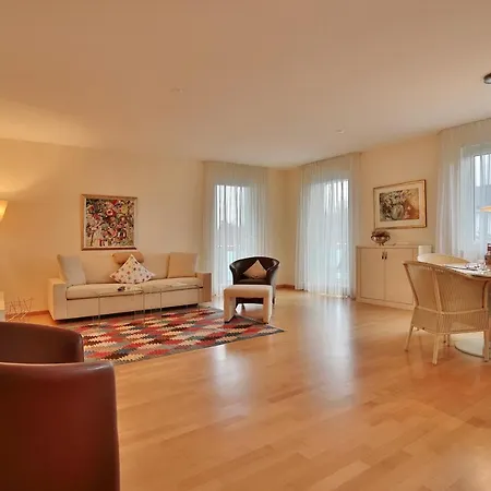 Baltique Baltique 12 *